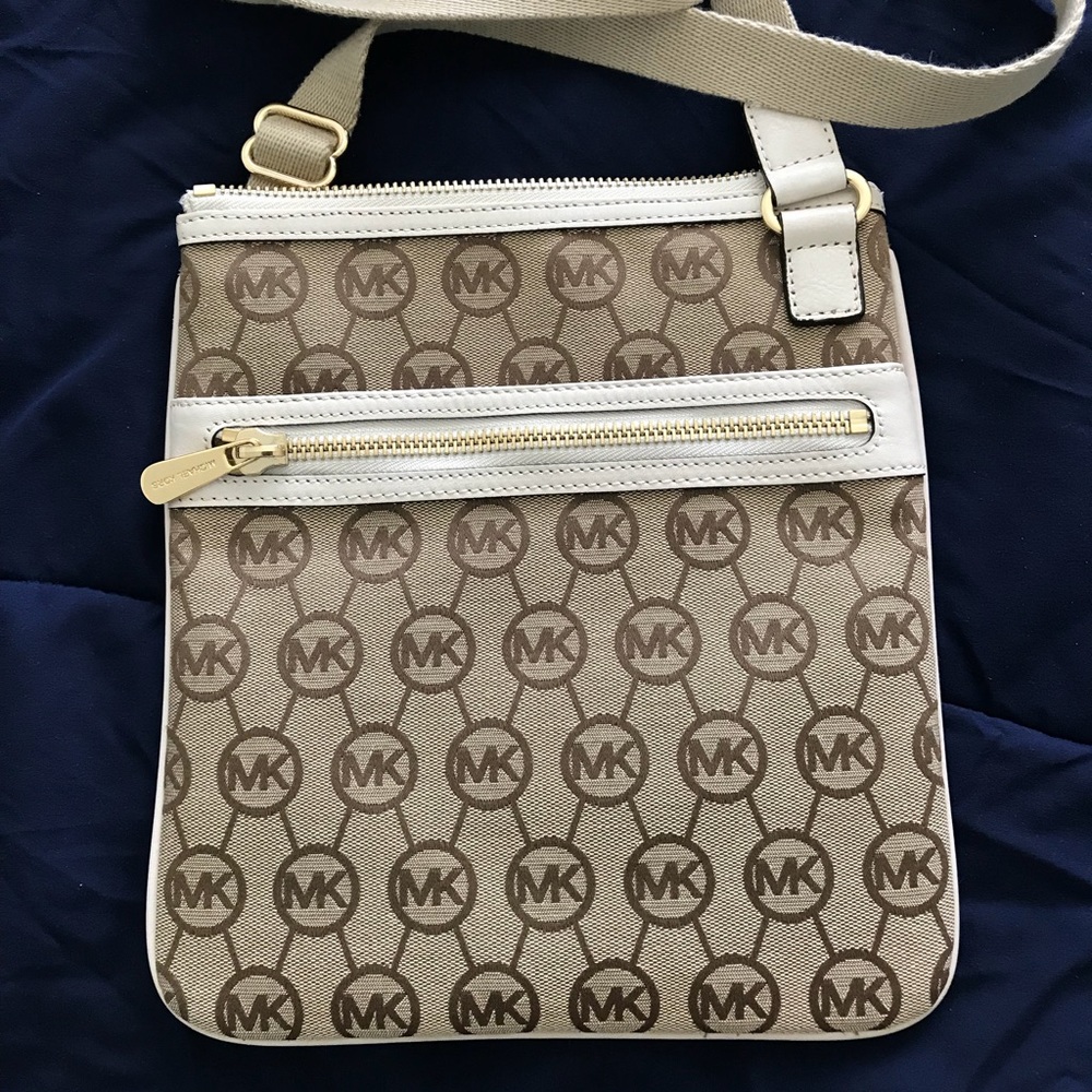 Michael Kors crossbody